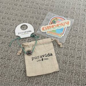 New Puravida bracelet and sticker